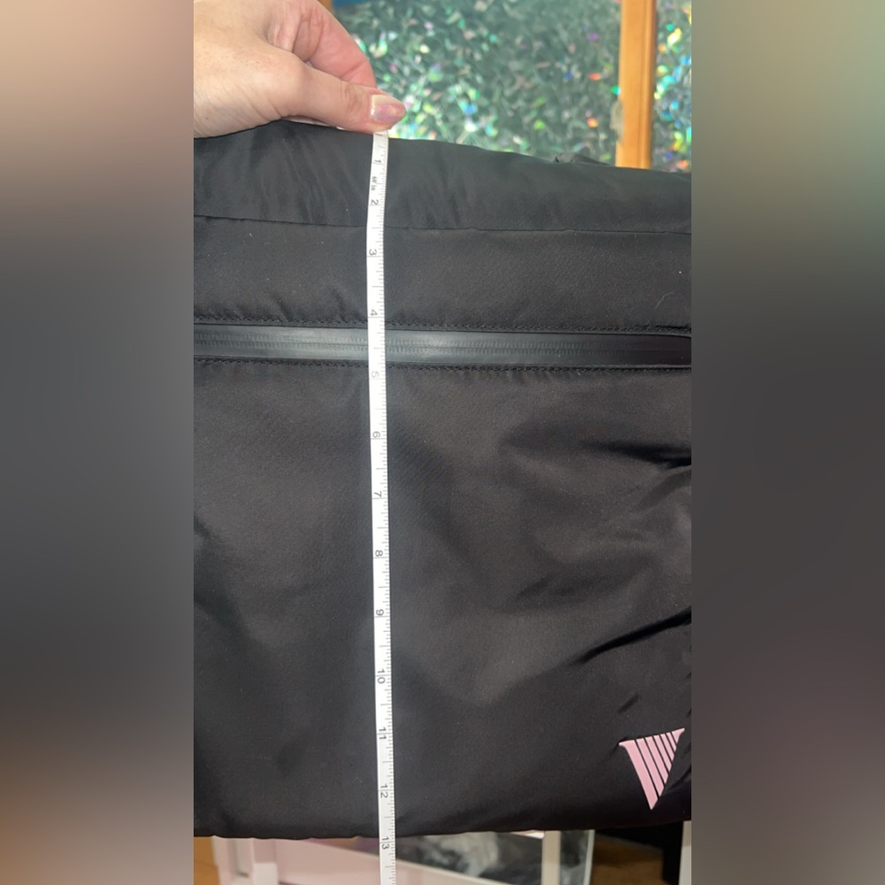 Victoria's Secret Victoria’s Point Puffer tote bag - Picture 7 of 9